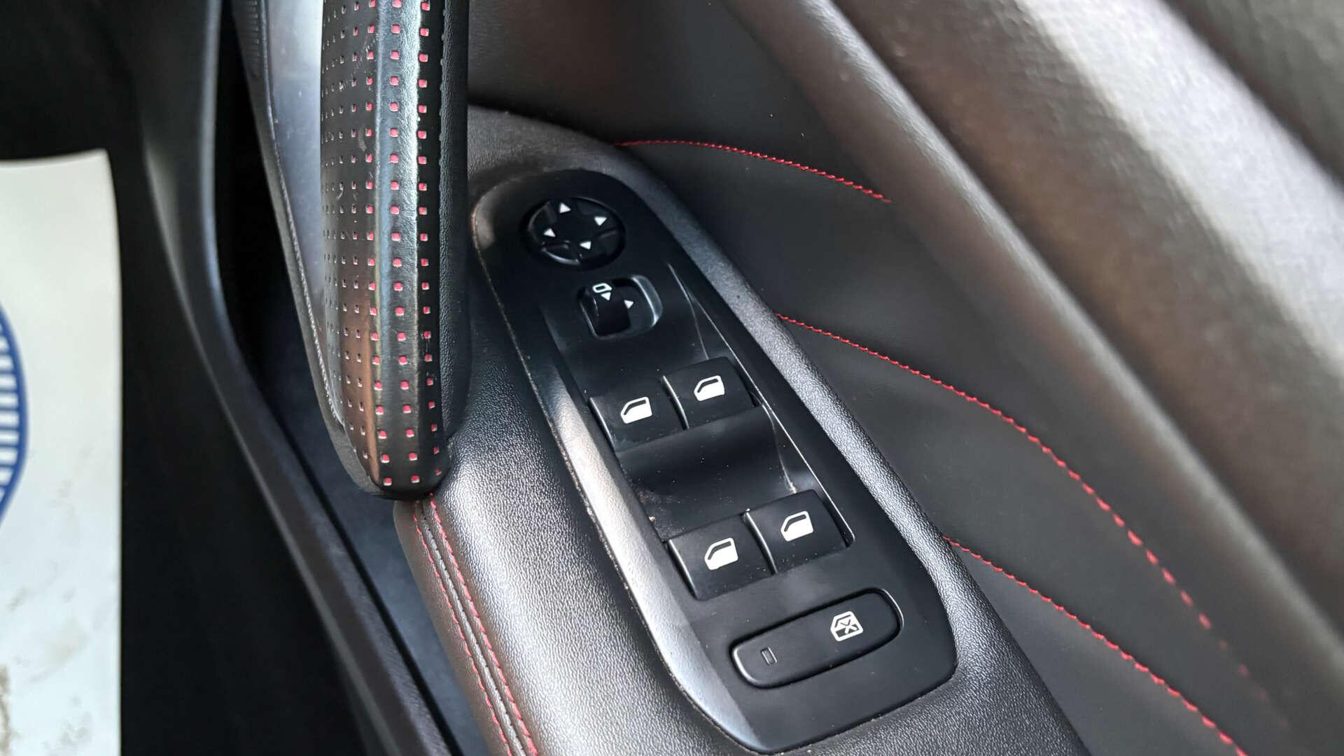 Peugeot 308 view 20