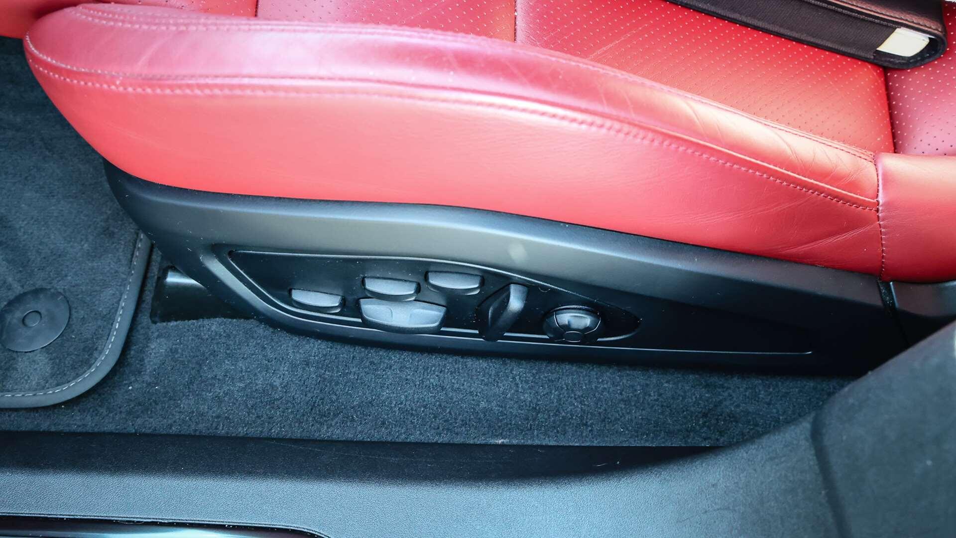 Porsche Taycan view 27