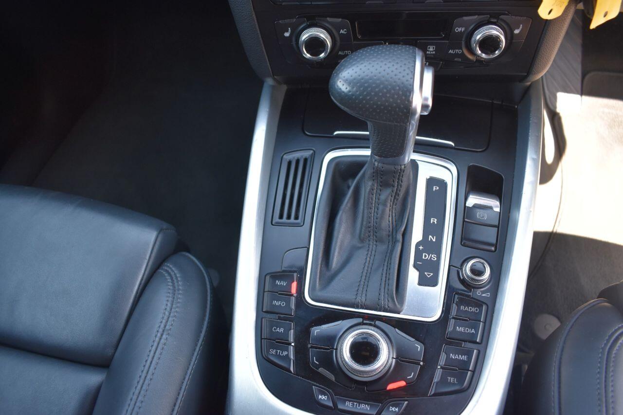 Audi Q5 view 17