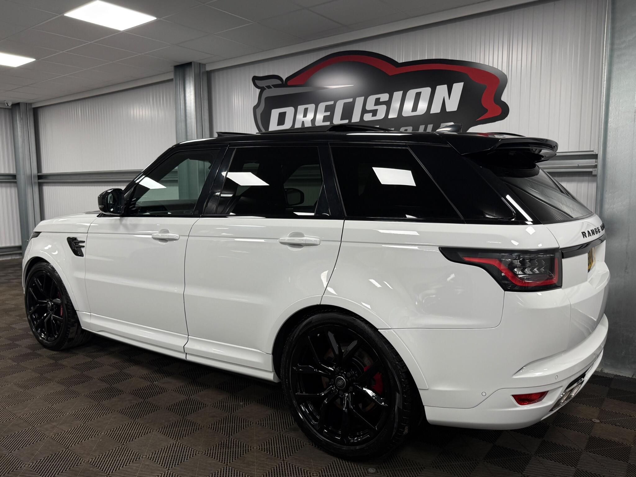 Land Rover Range Rover Sport view 8