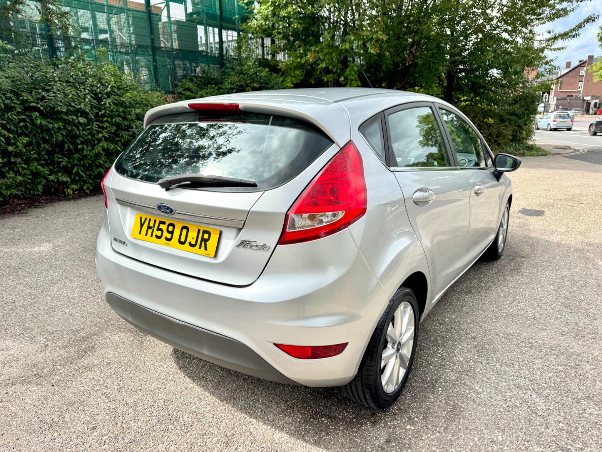 Ford Fiesta view 7
