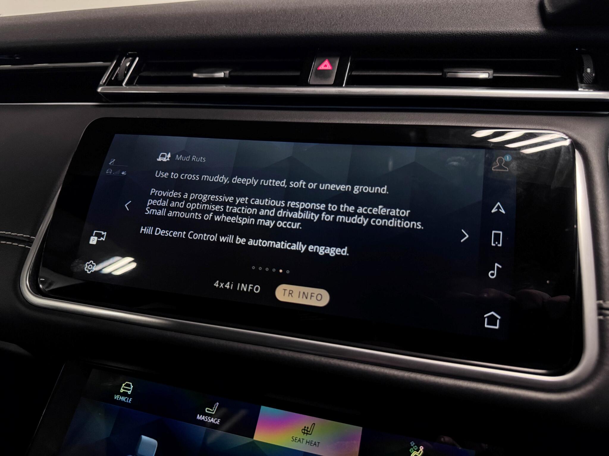 Land Rover Range Rover Velar view 51