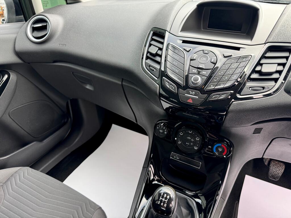 Ford Fiesta view 16