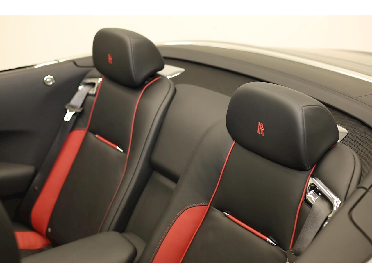 Rolls-Royce Dawn view 36