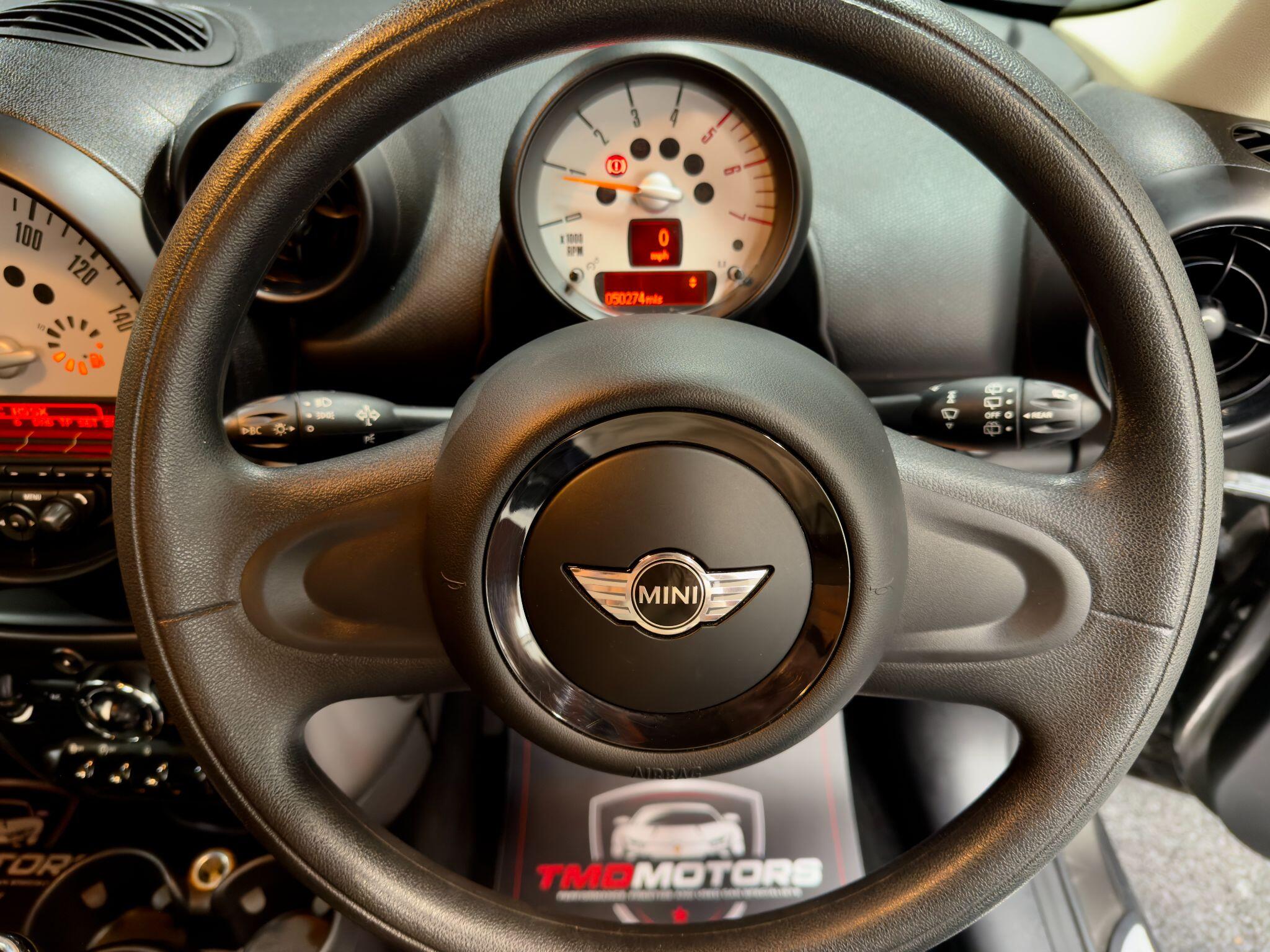 Mini Paceman view 12