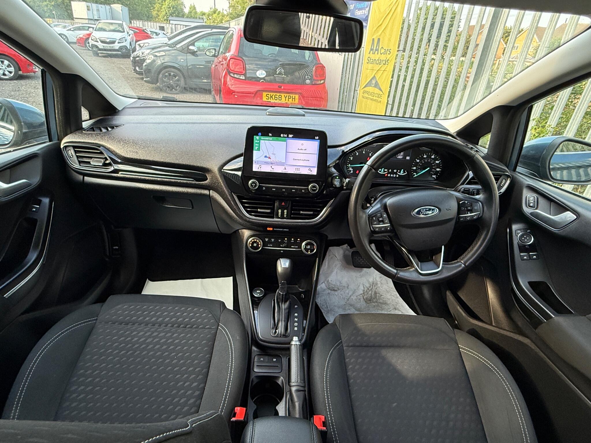 2019 Ford Fiesta image 20