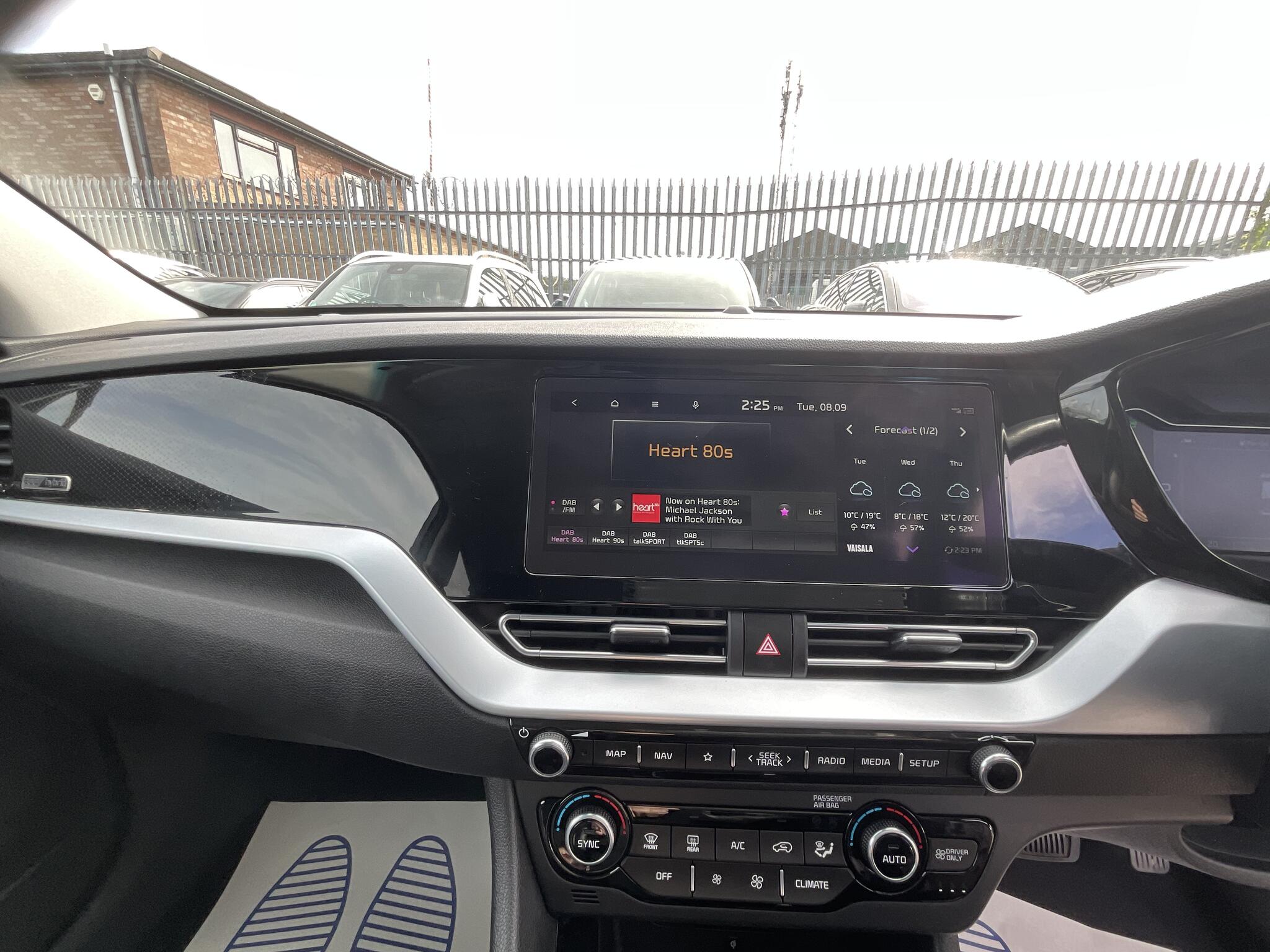 Kia Niro view 26