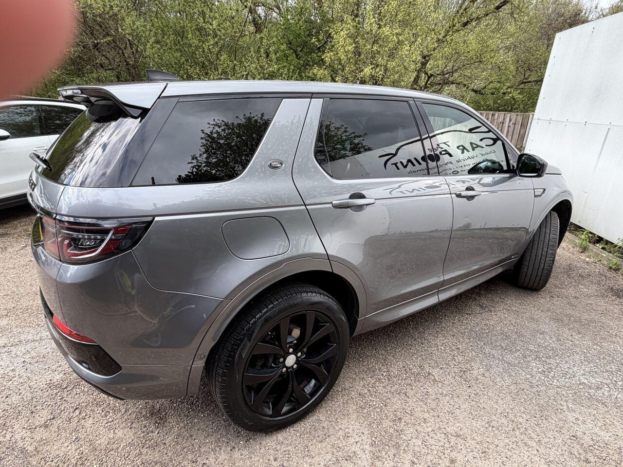 Land Rover Discovery Sport view 29