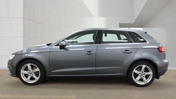 Audi A3 view 9