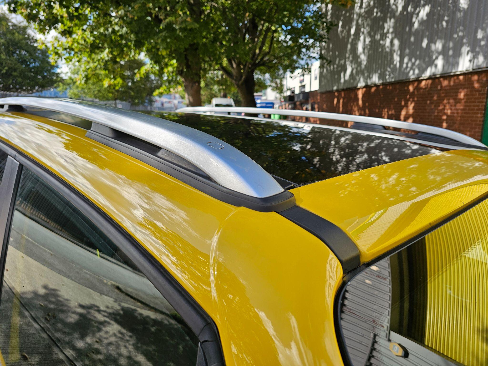 Jeep Renegade view 19