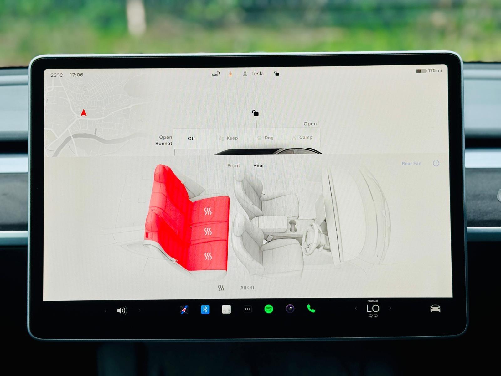 Tesla Model 3 view 20