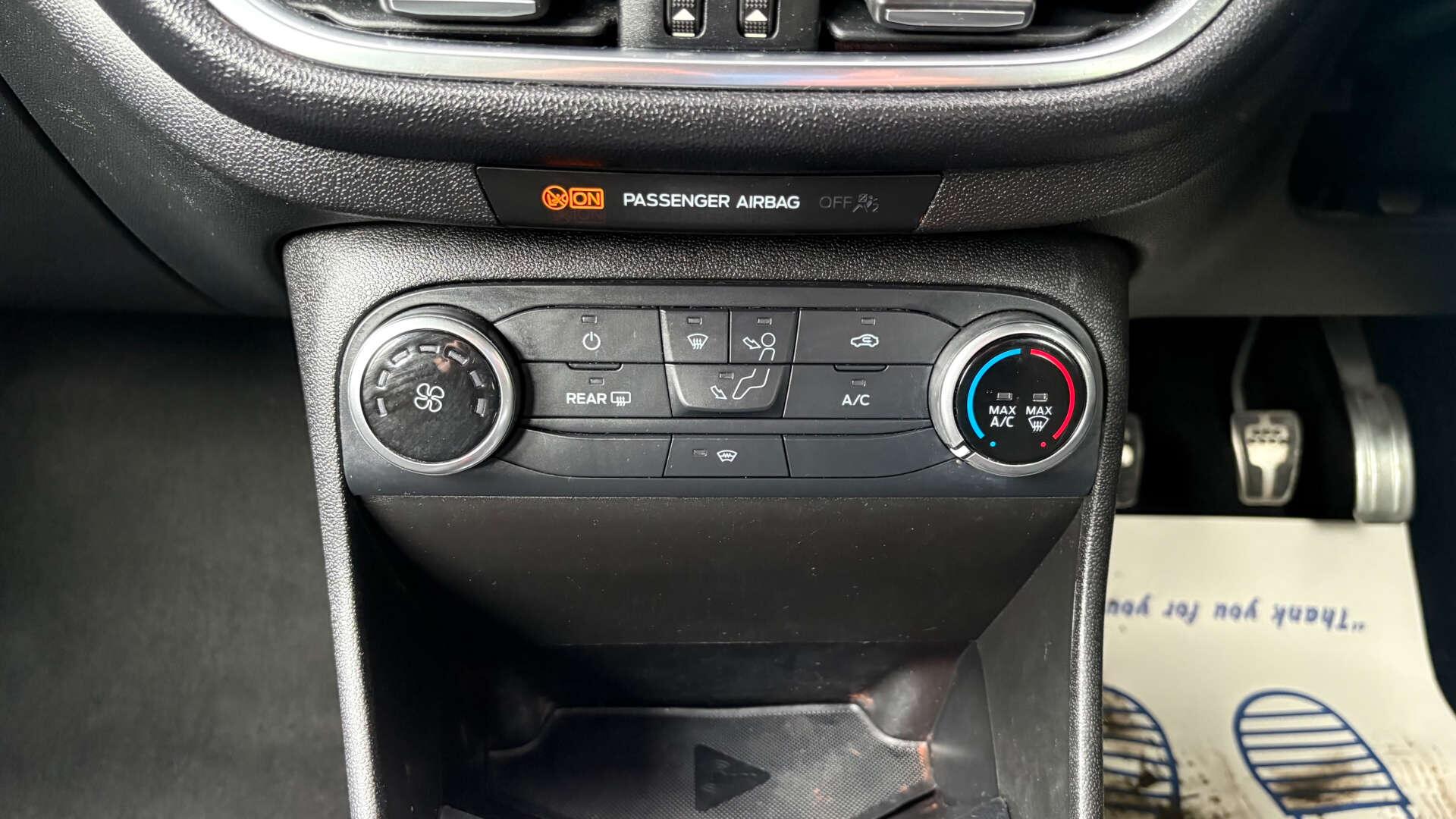 Ford Fiesta view 33