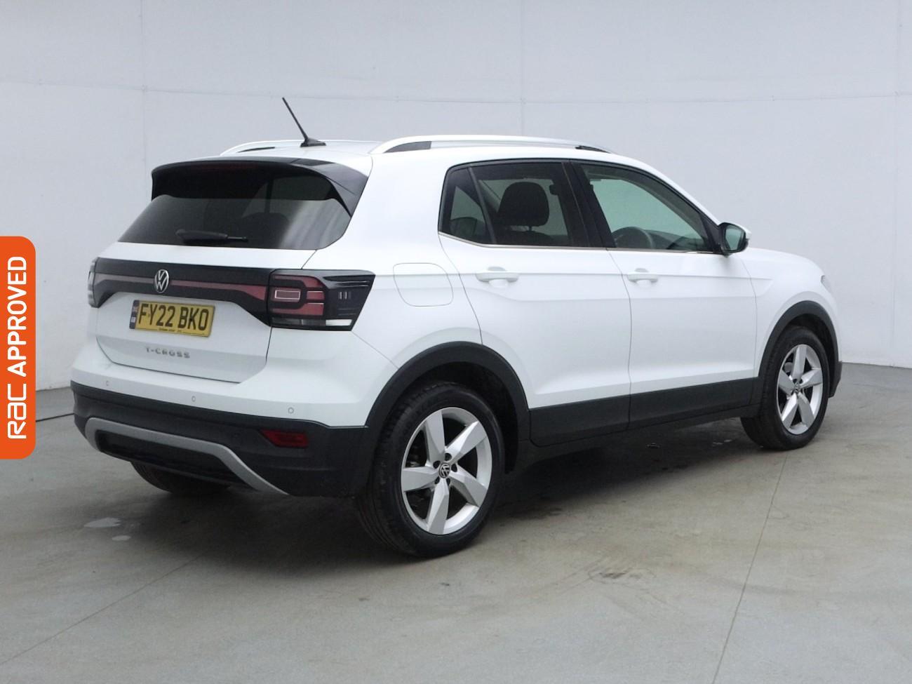 Volkswagen T-Cross view 31