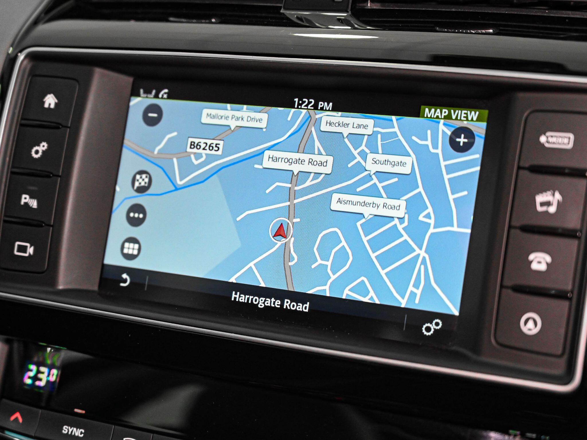 Jaguar F-Pace view 16