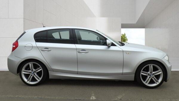 BMW 1 Series view 5