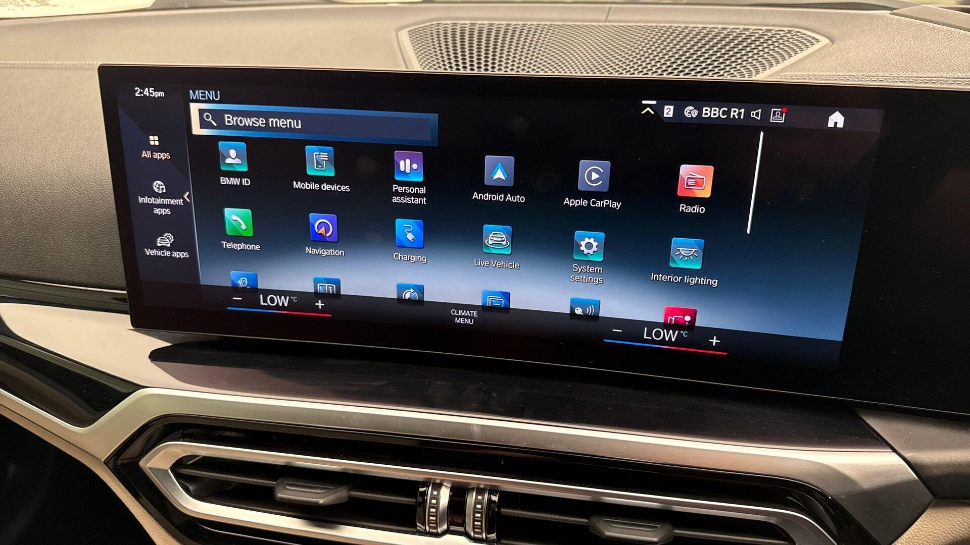 BMW I4 view 28