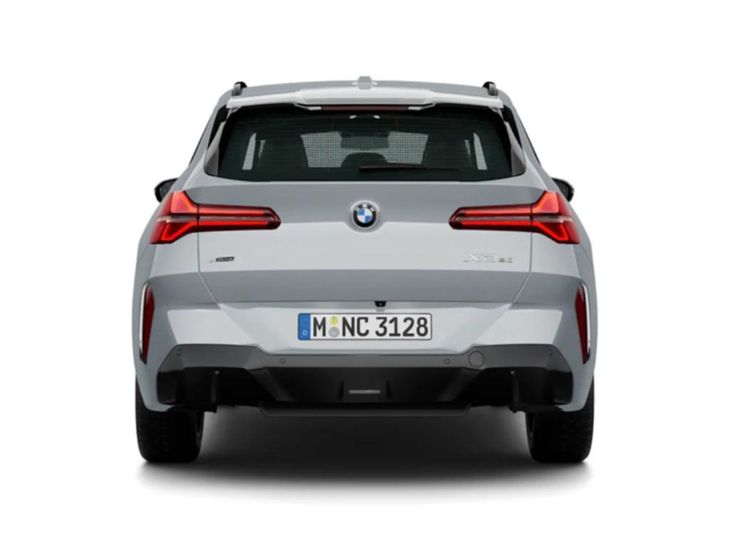 BMW X3 view 4