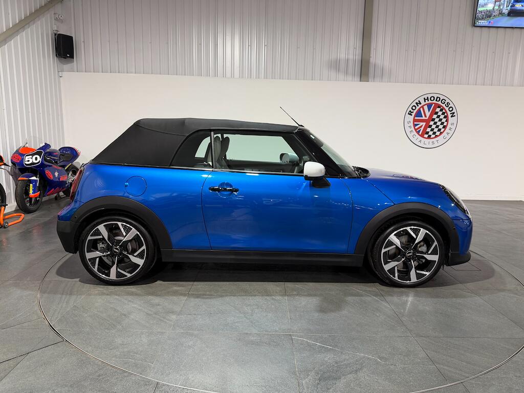 Mini Cooper Cooper view 26