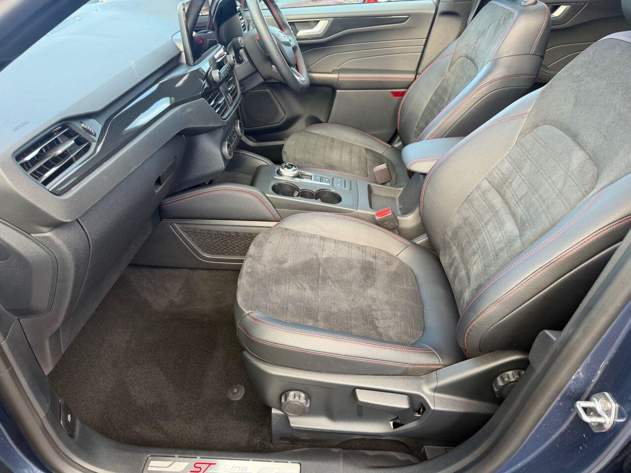 Ford Kuga view 21