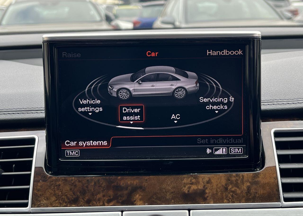 Audi A8 view 62