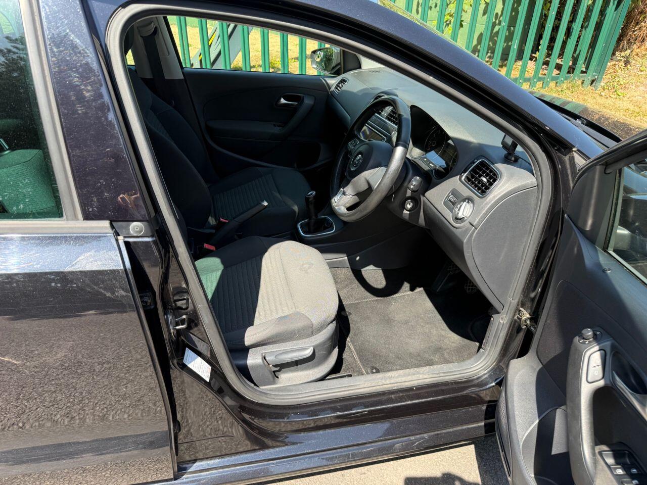 Volkswagen Polo view 32
