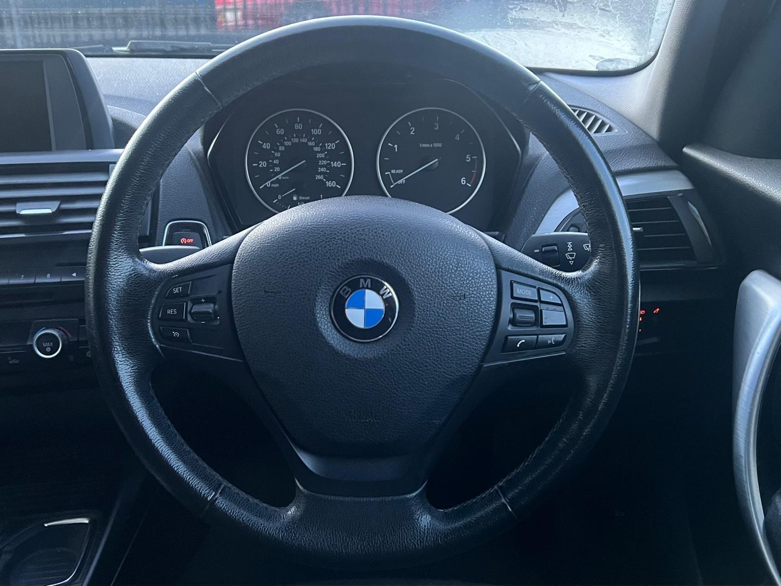 BMW 1 Series view 15