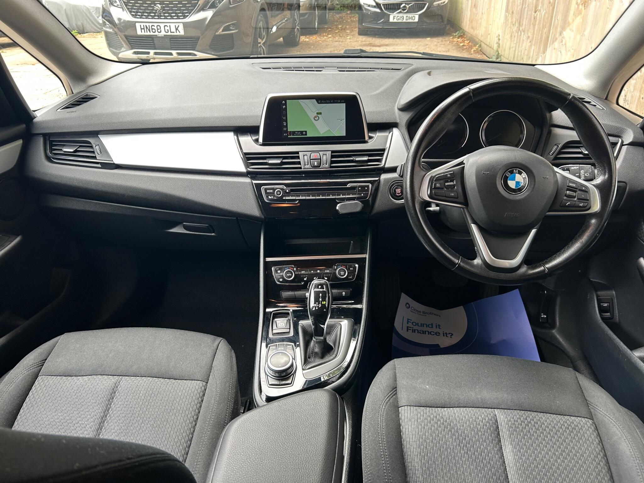 BMW 2 Series view 29