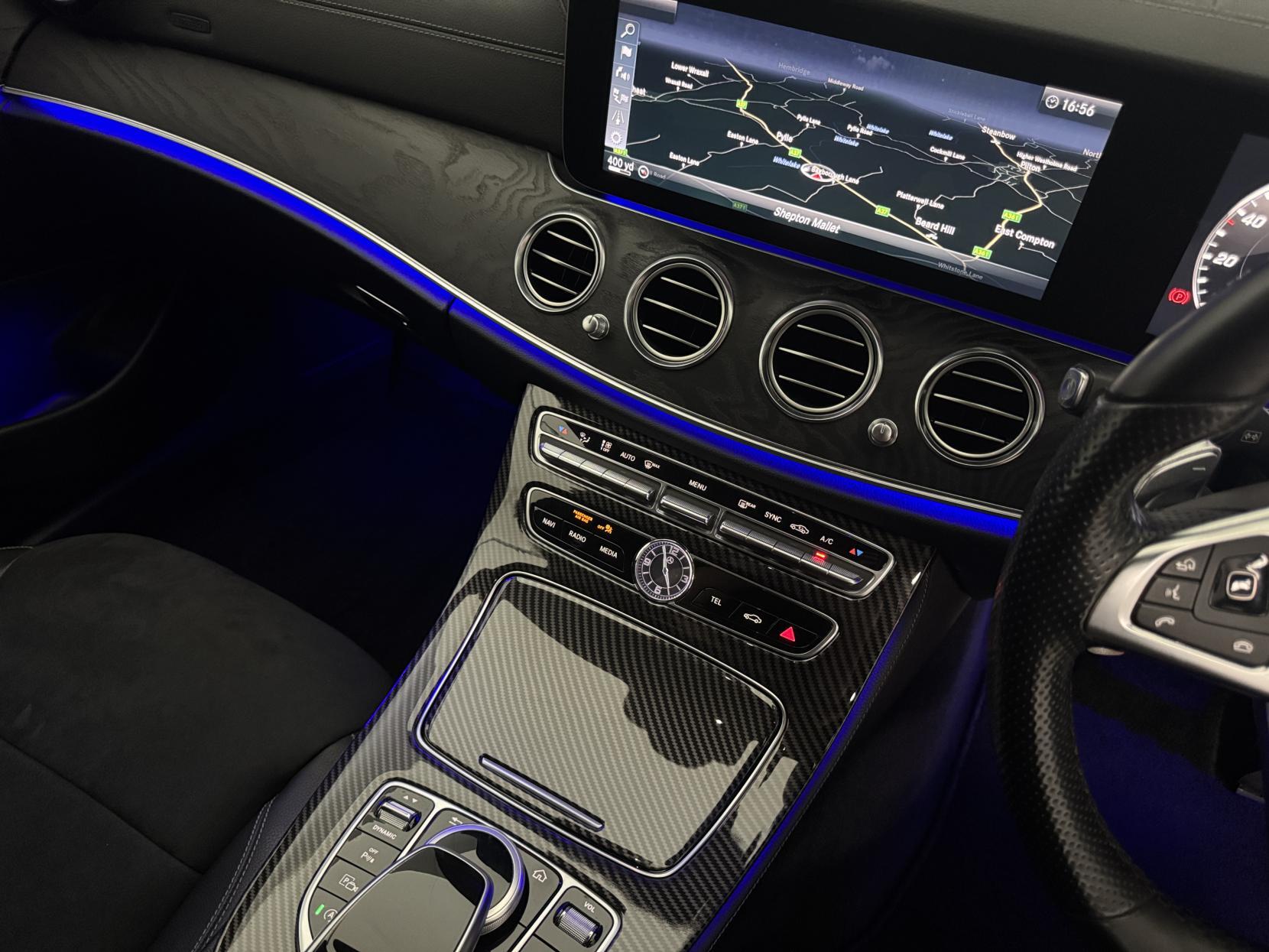Mercedes-Benz E Class view 65