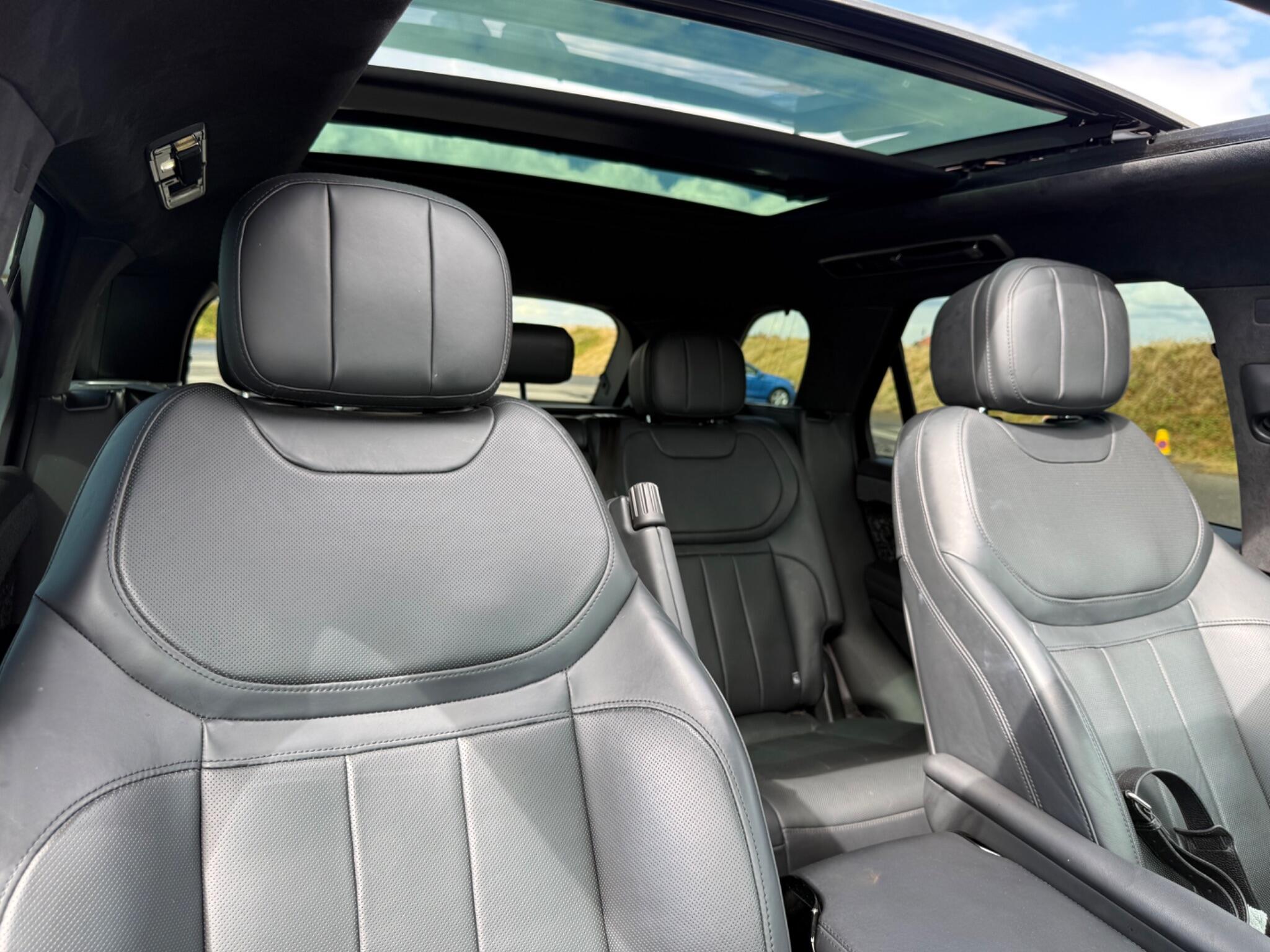 Land Rover Range Rover Sport view 9