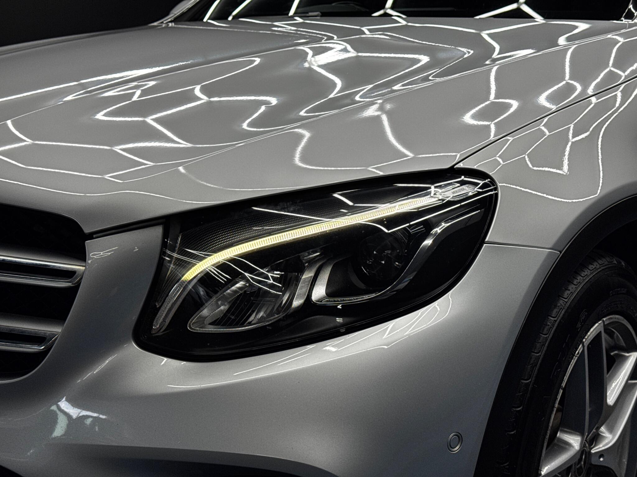 Mercedes-Benz GLC view 45