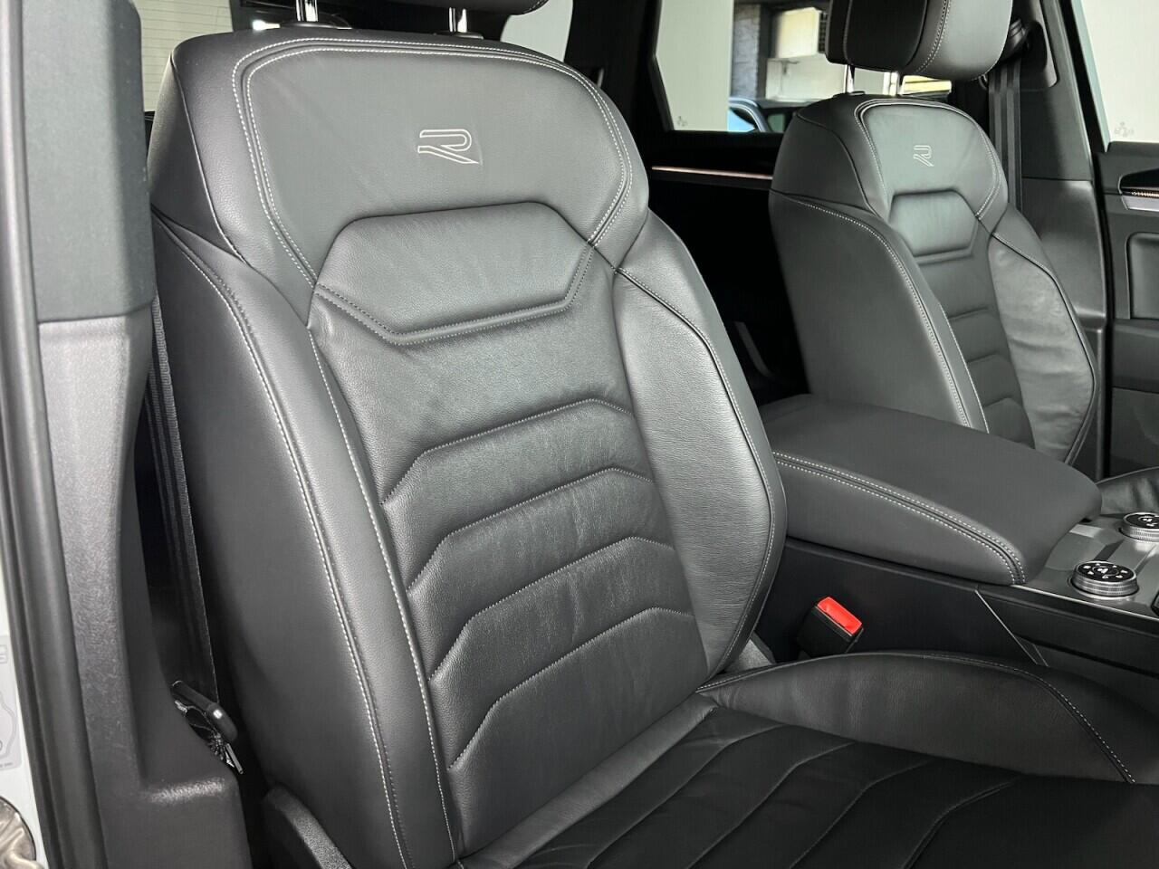 Volkswagen Touareg view 38