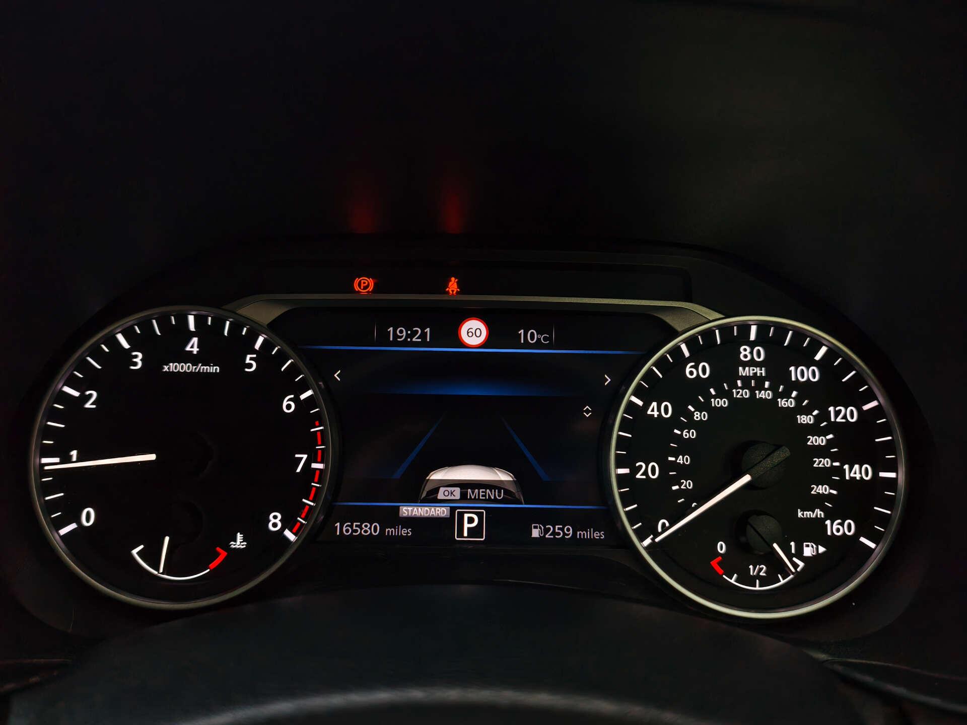 Nissan Juke view 28