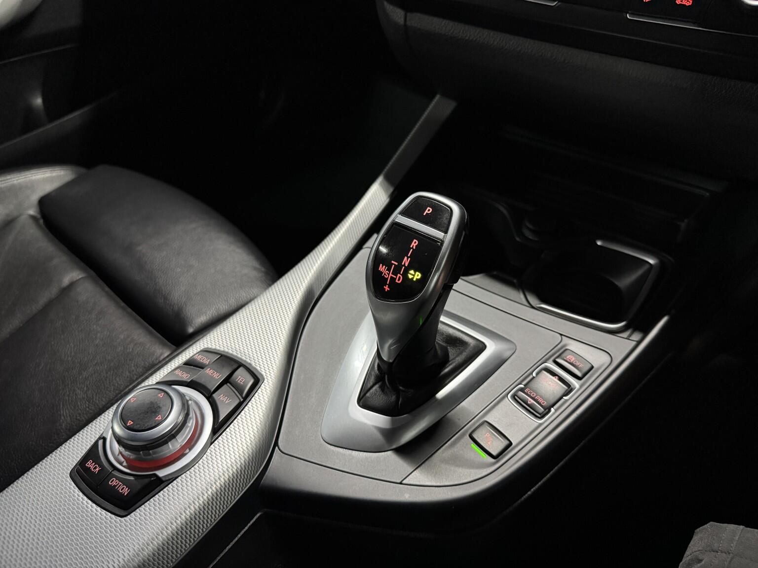 BMW 2 Series view 29
