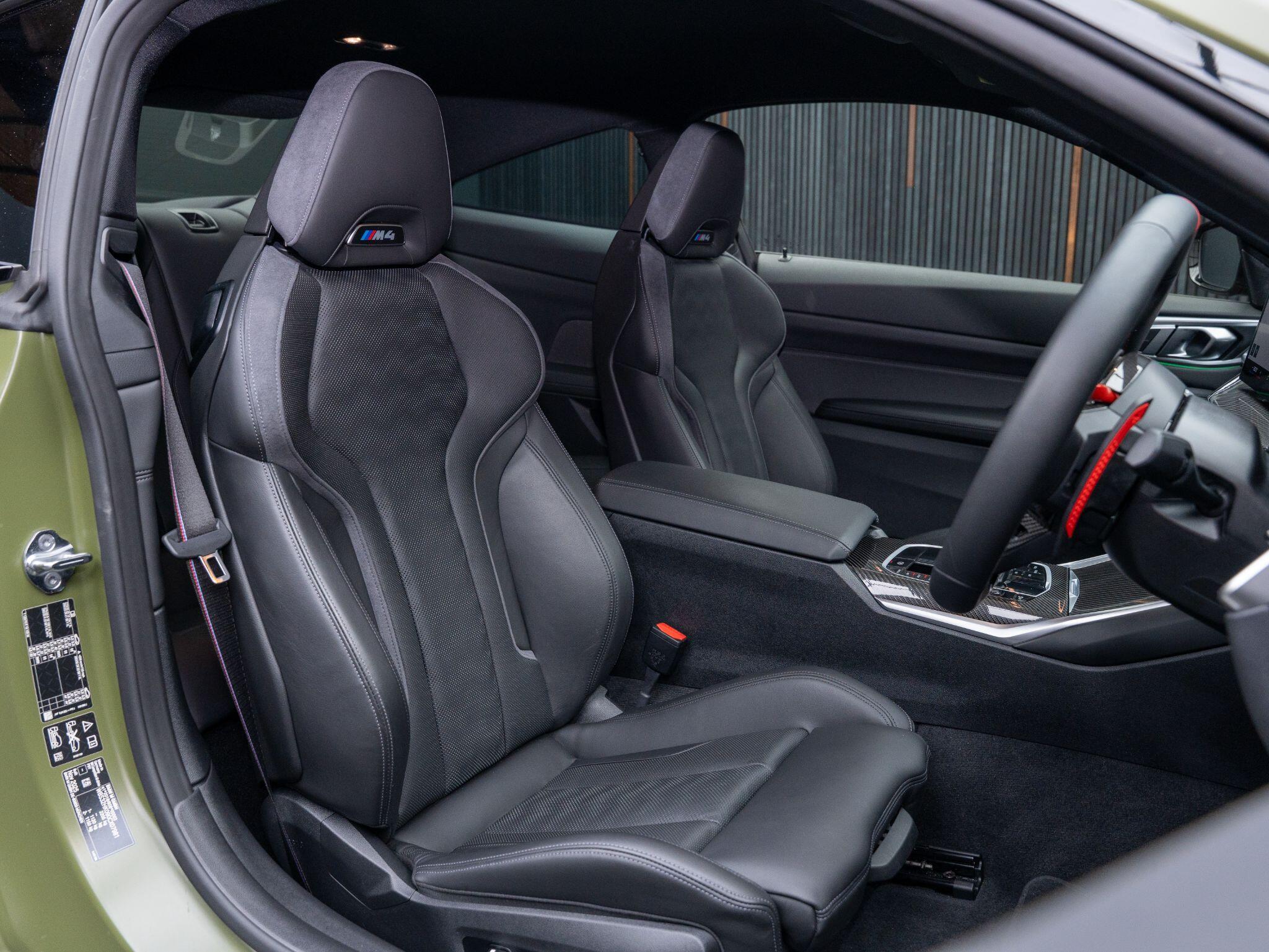 BMW M4 view 2