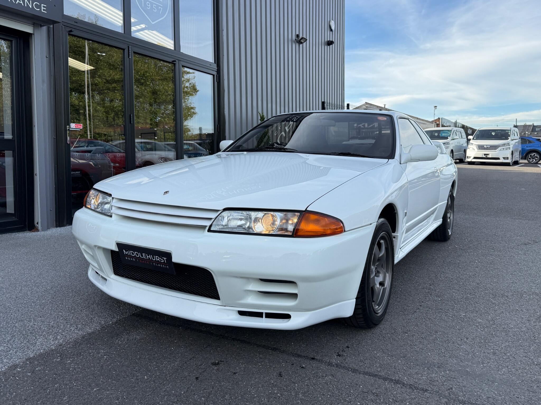 Nissan Skyline view 48
