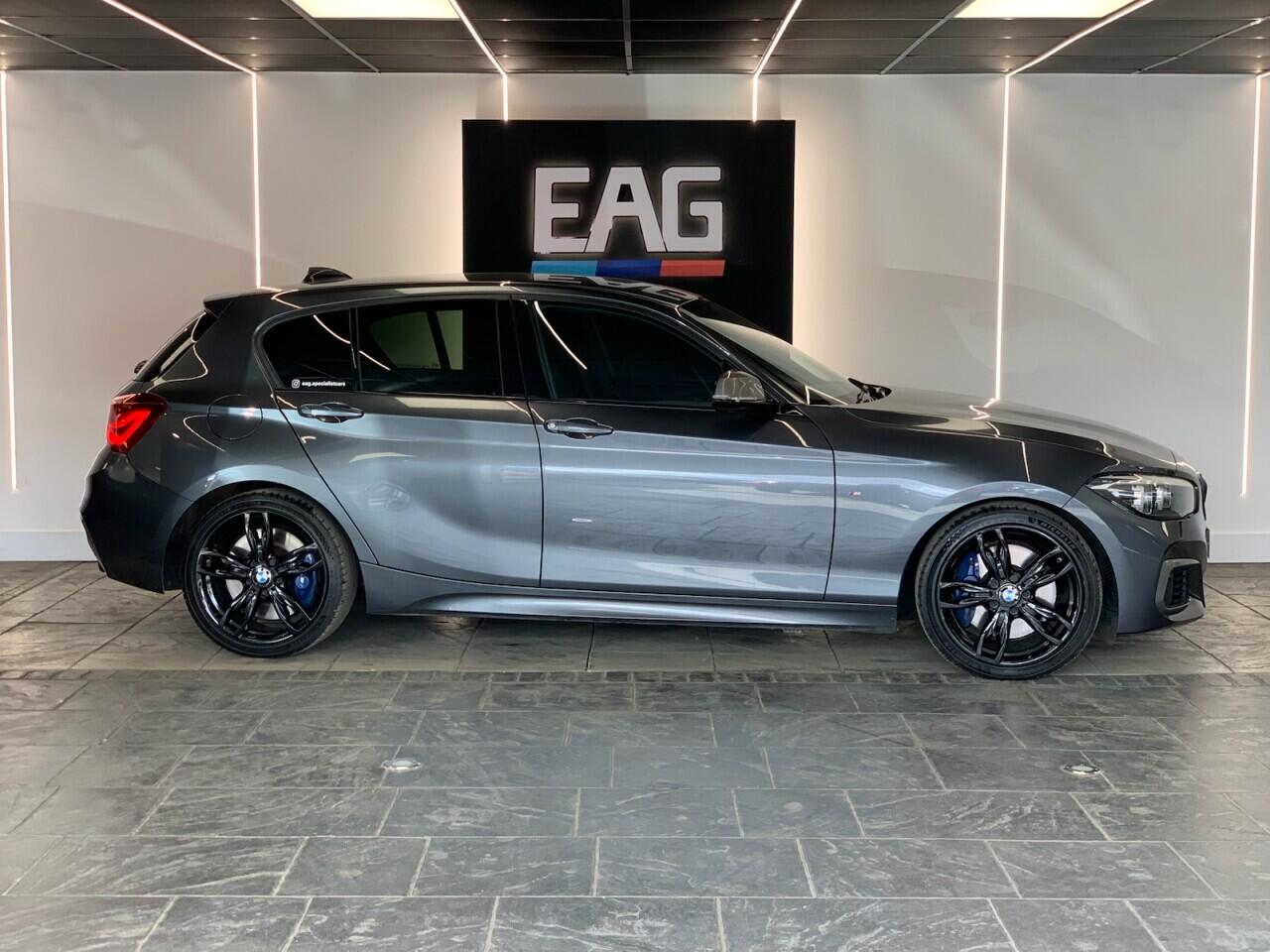 BMW 1 Series view 2