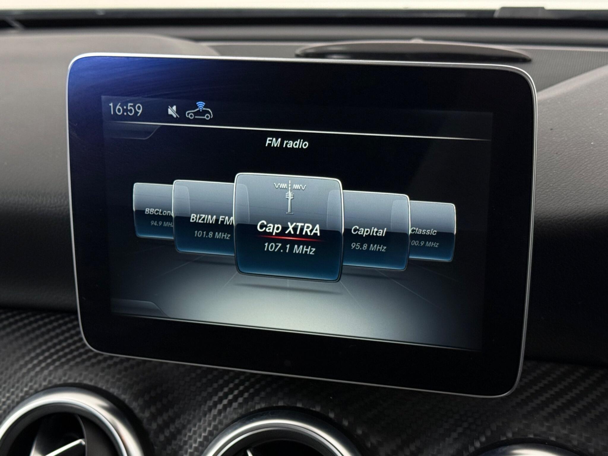 Mercedes-Benz A-Class view 24