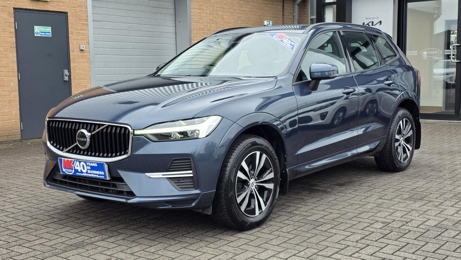 Volvo XC60 view 4