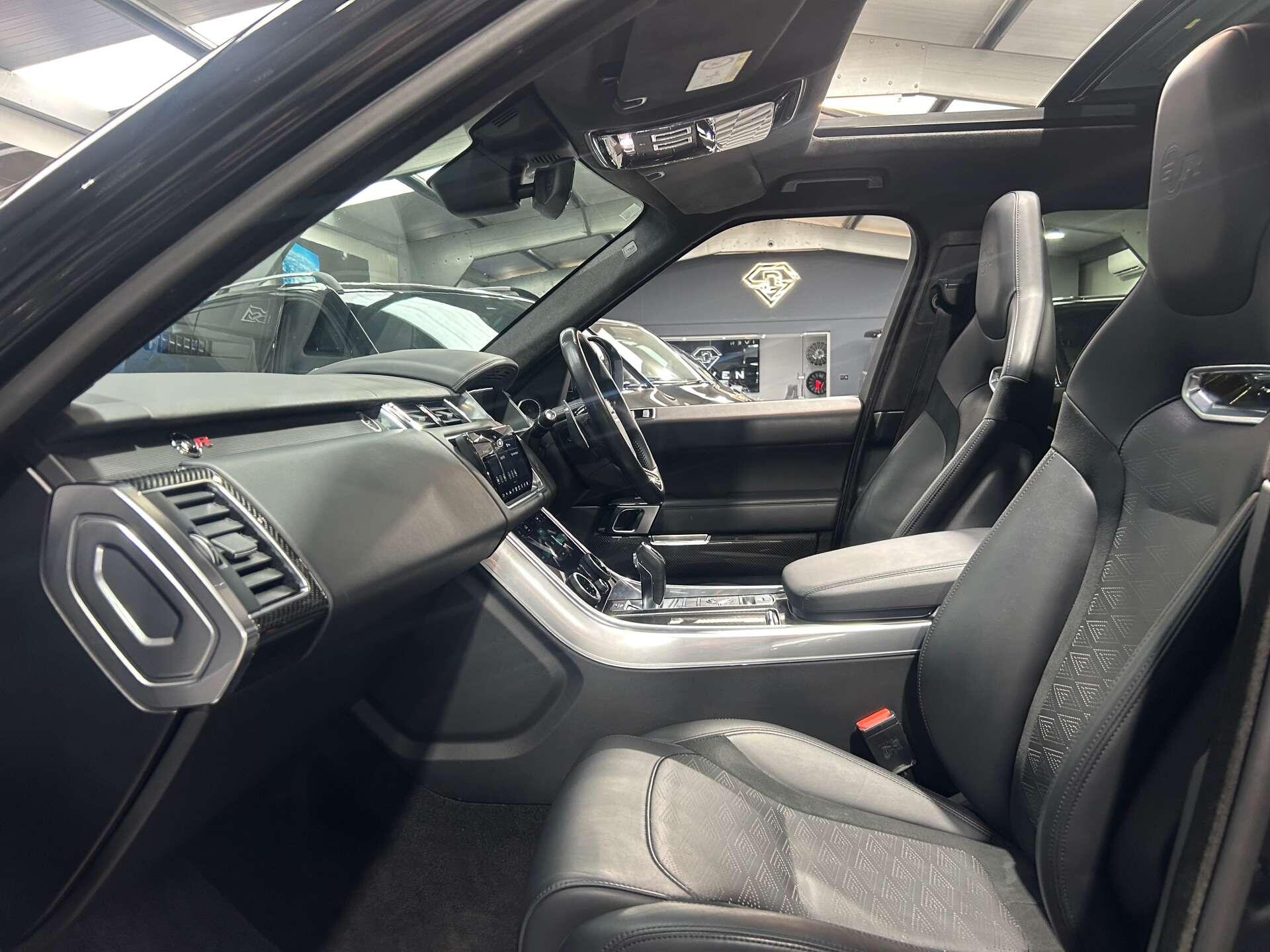 Land Rover Range Rover Sport view 23