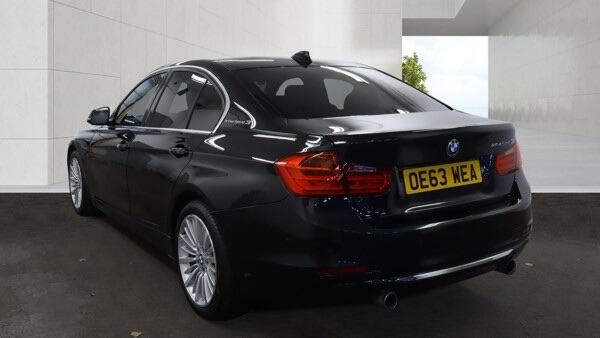 BMW 3 Series view 9