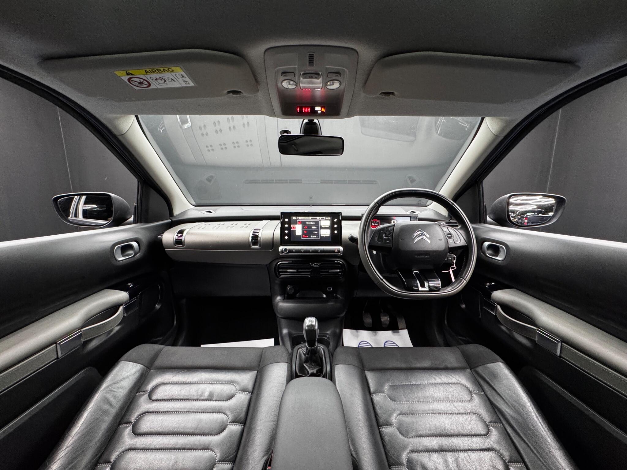 Citroen C4 Cactus view 17