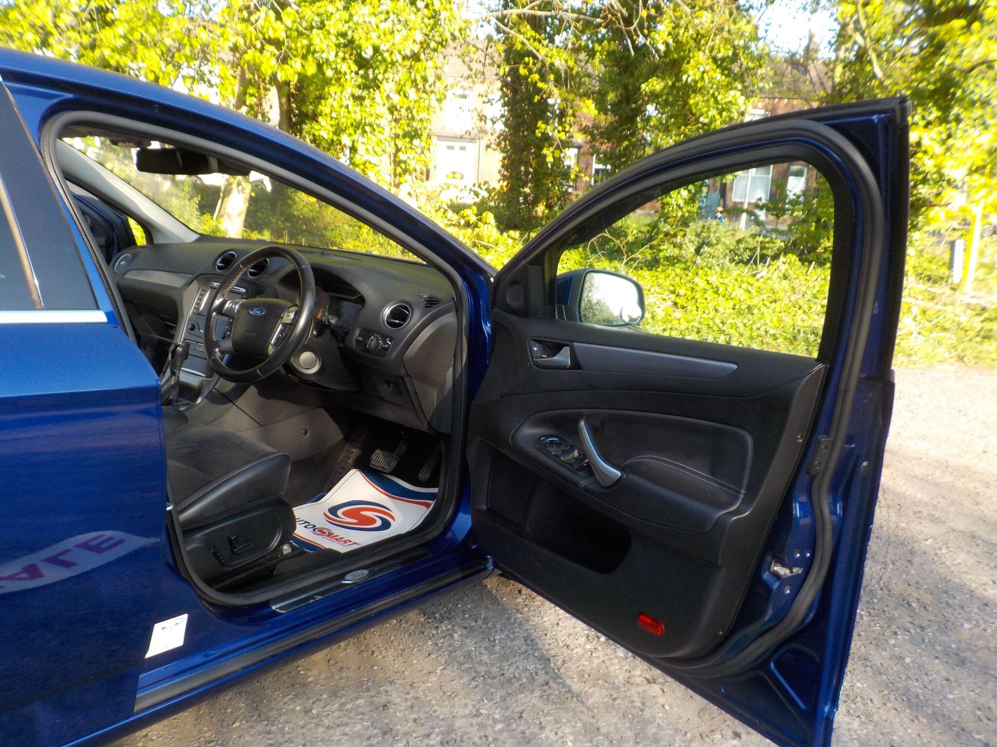 Ford Mondeo 2.0 TDCi Titanium X Business Edition Powershift Euro 5 5dr