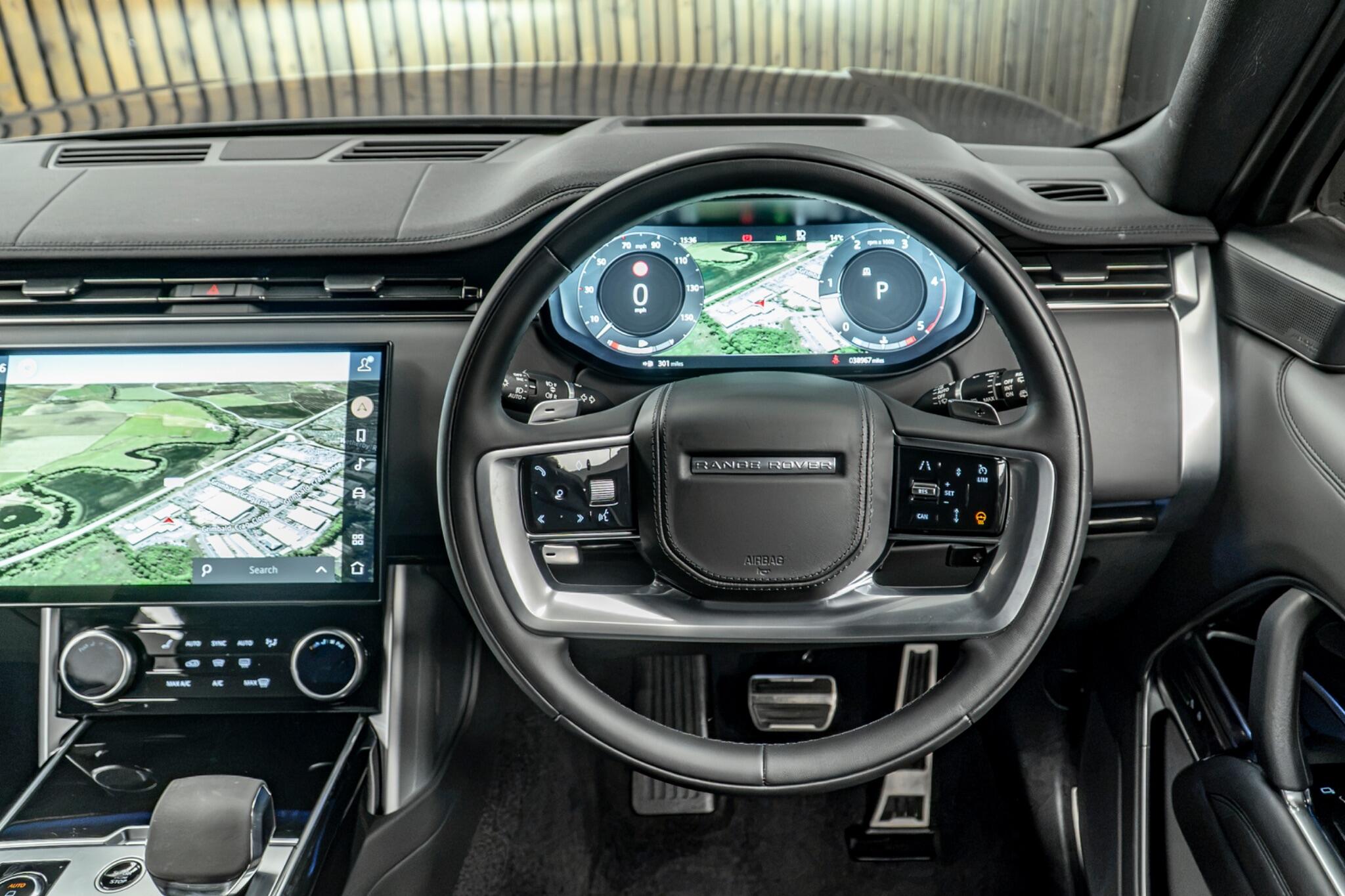 Land Rover Range Rover view 26