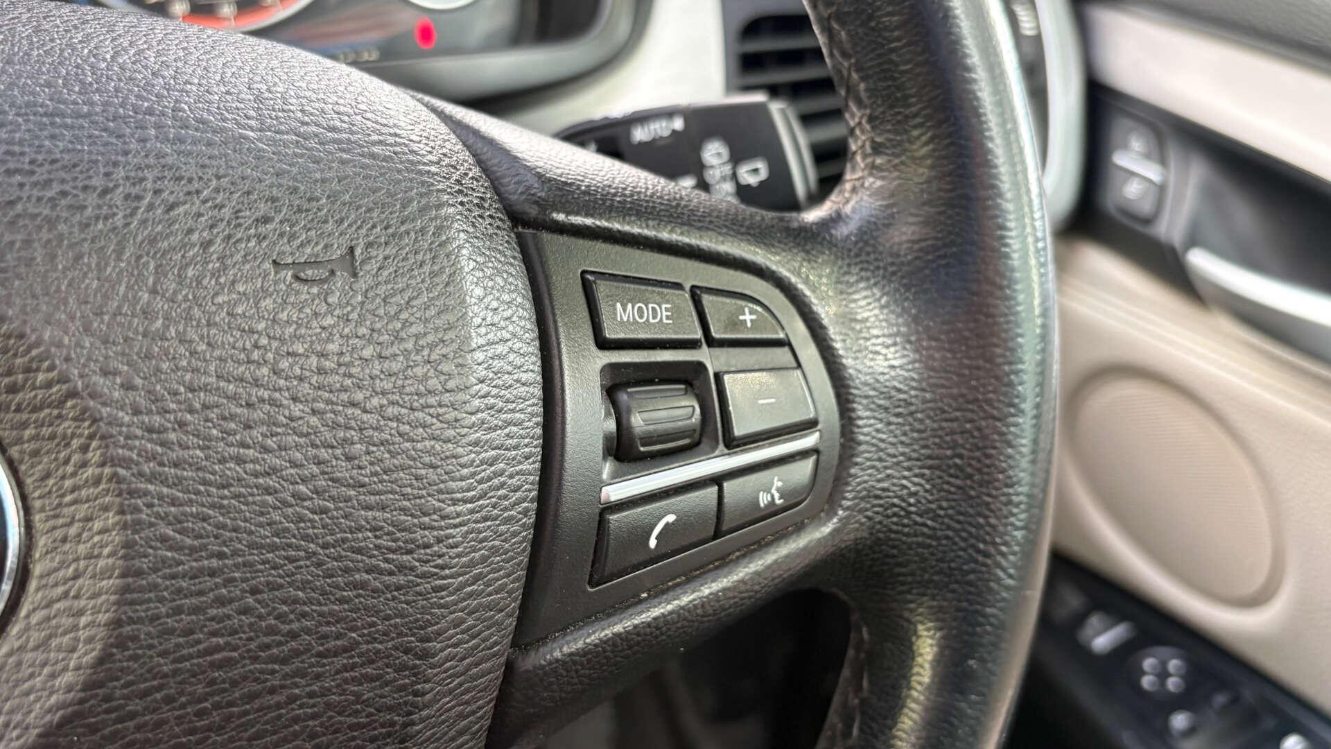 BMW X5 view 23