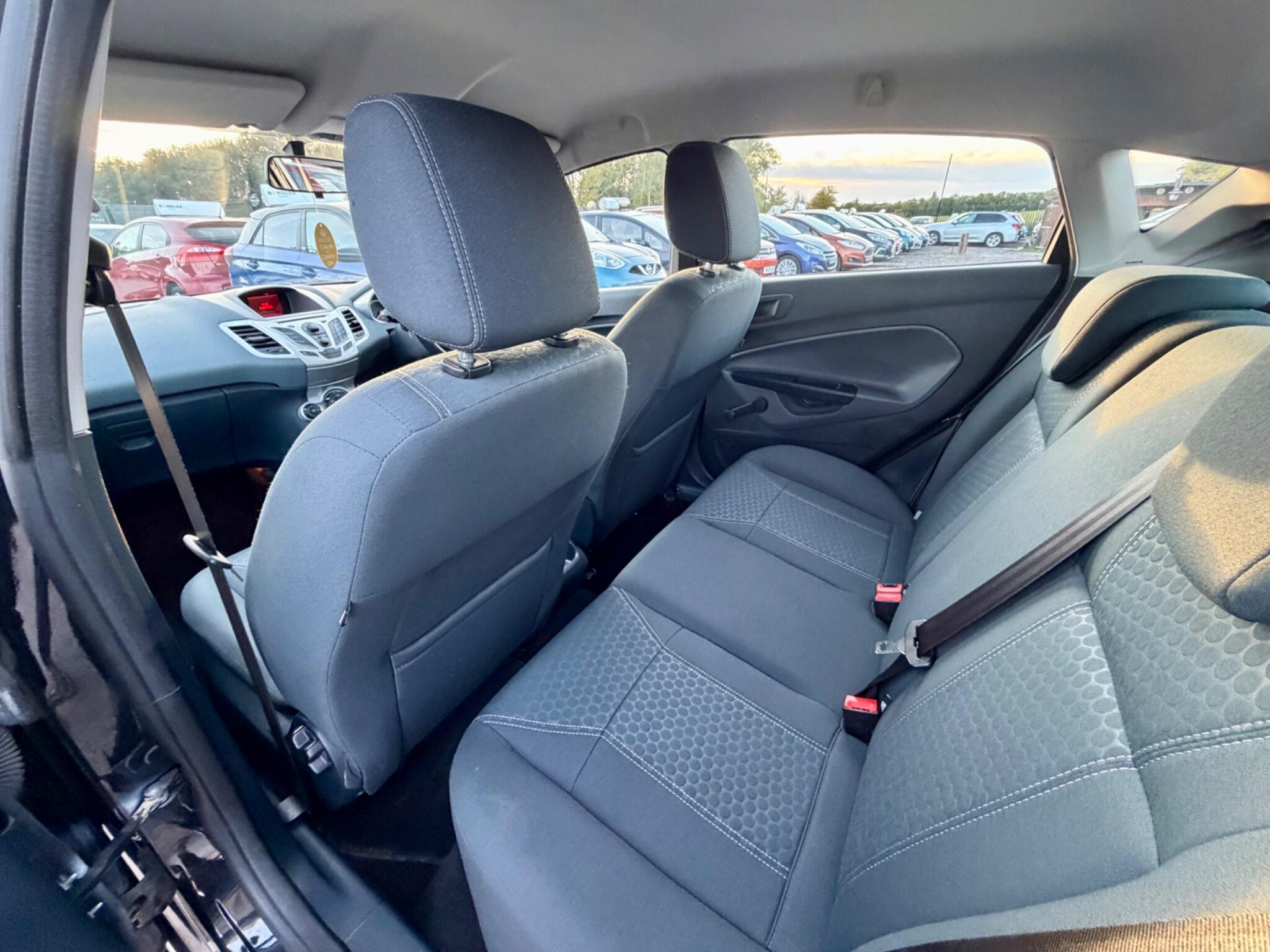 Ford Fiesta view 29