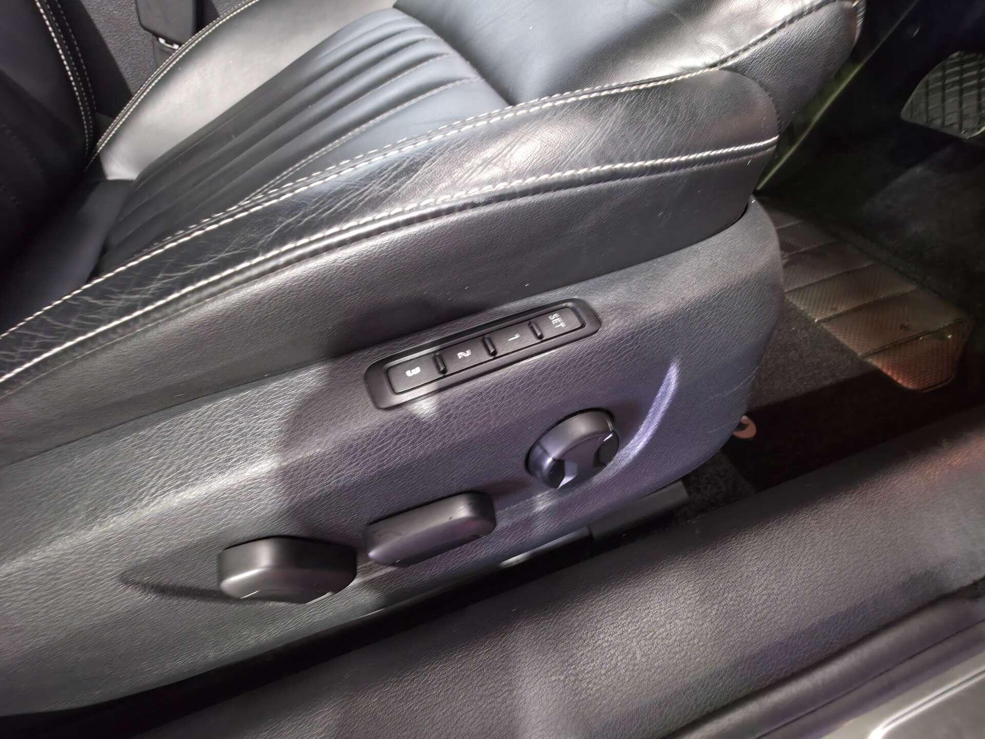 Skoda Superb view 24