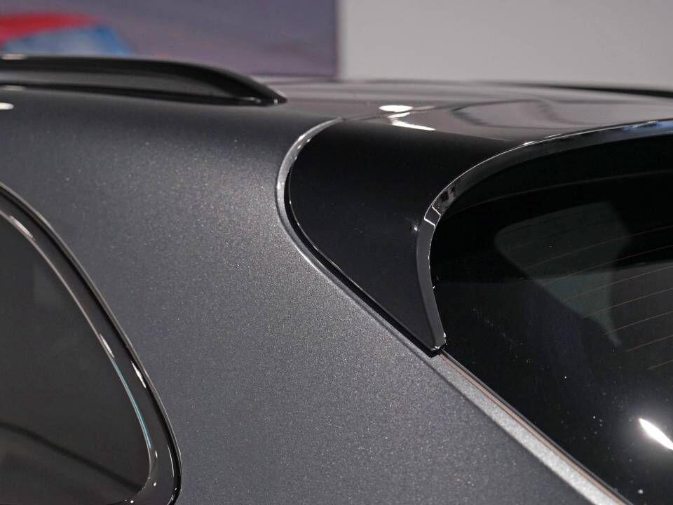 Porsche Macan view 56