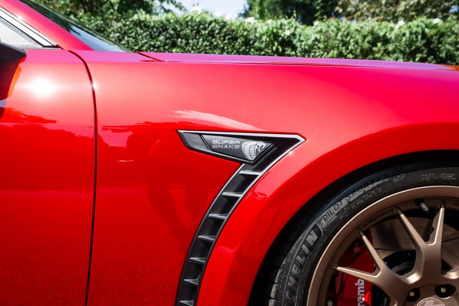 Ford Mustang view 30