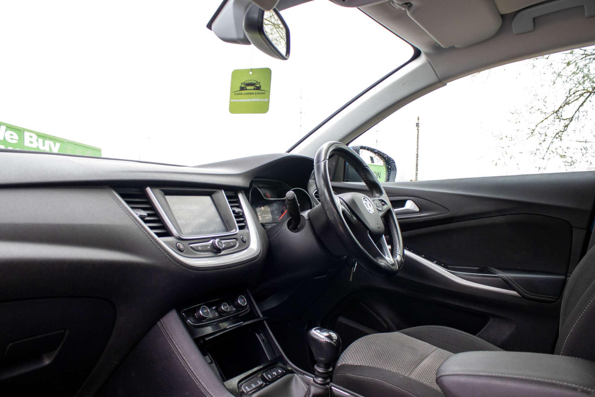 Vauxhall Grandland X view 15