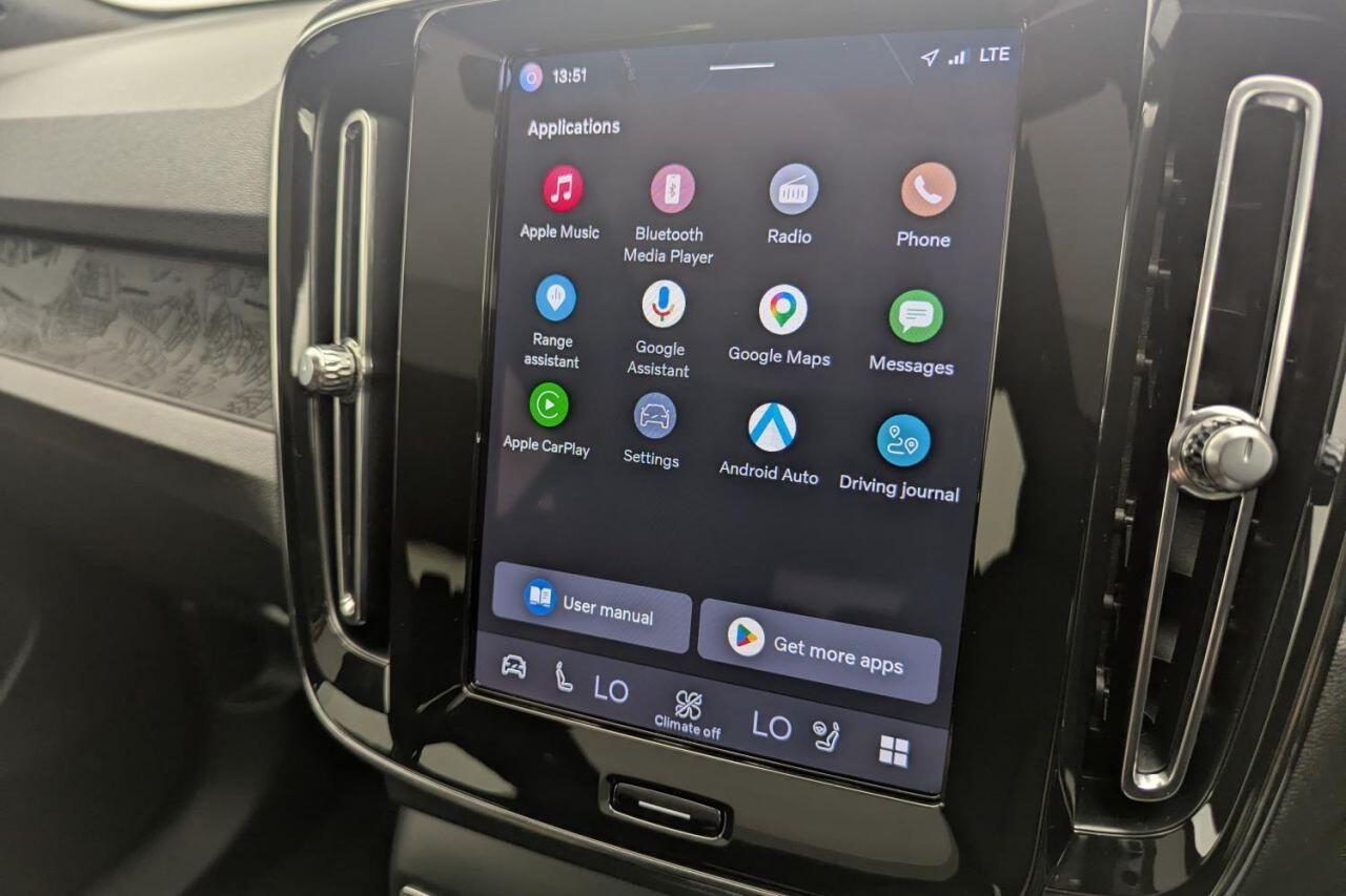 Volvo C40 view 17